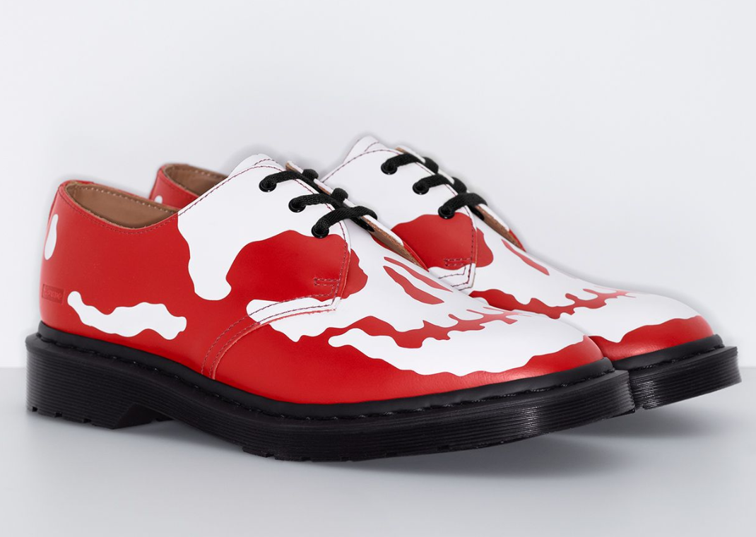 Supreme x Dr. Martens 1461 3-Eye Shoe Red/White - Angle