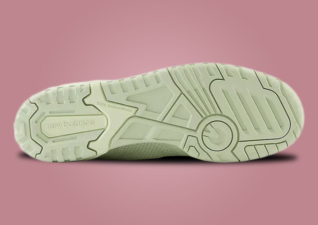 New Balance 550 Monochromatic Deep Lichen Green Outsole