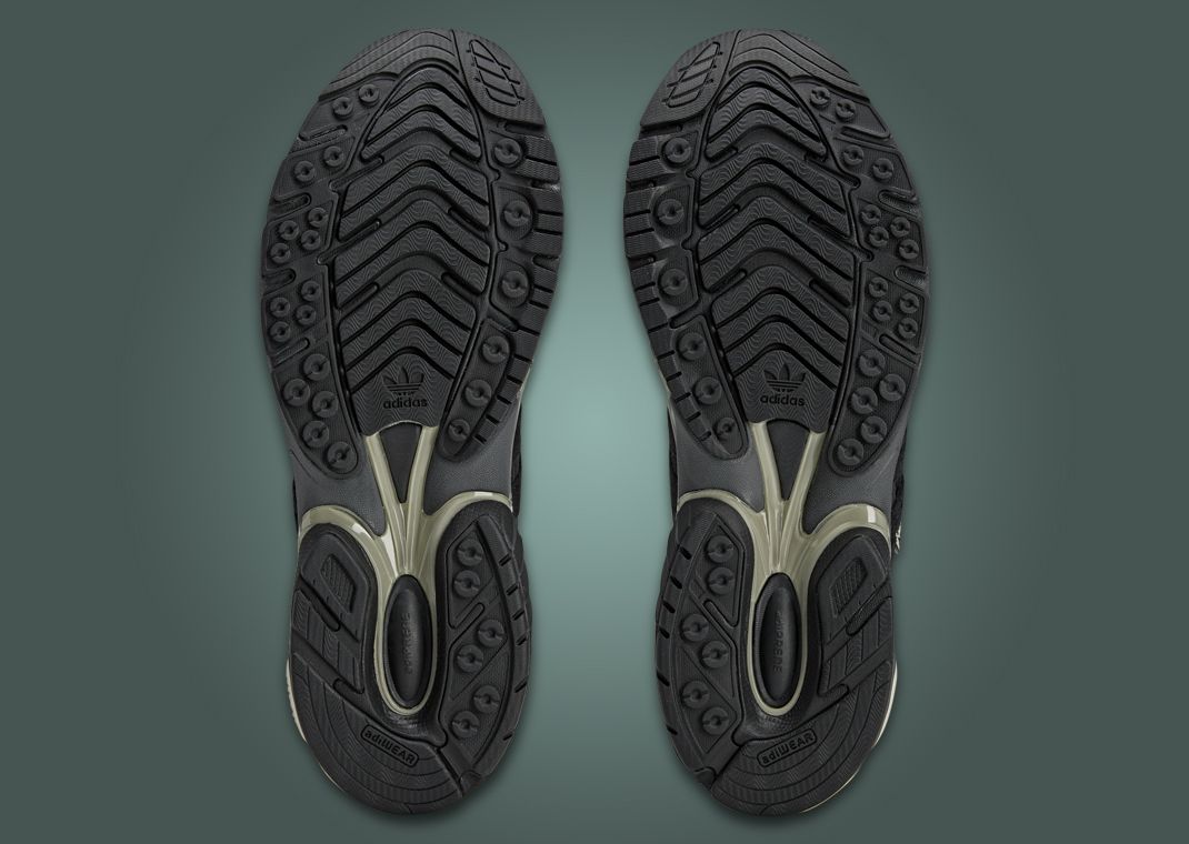 SFTM x adidas Adistar Cushion Black Outsole