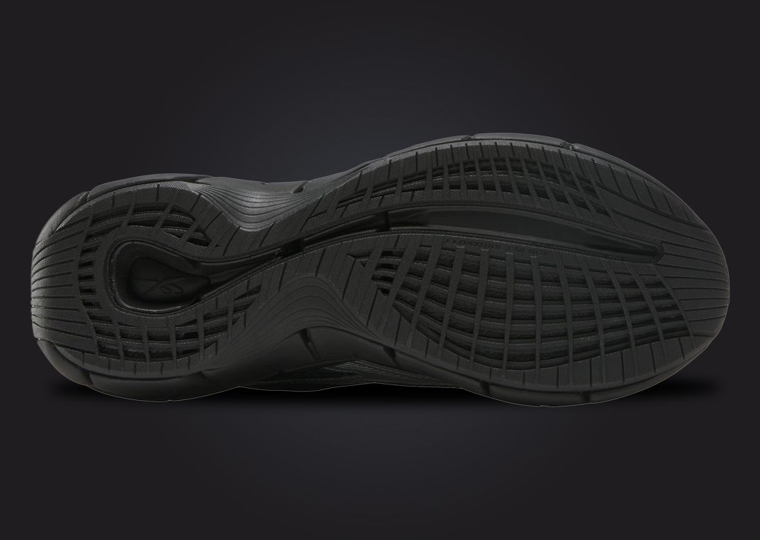GUIZIO x Reebok Zig Kienetica 2.5 Black Outsole