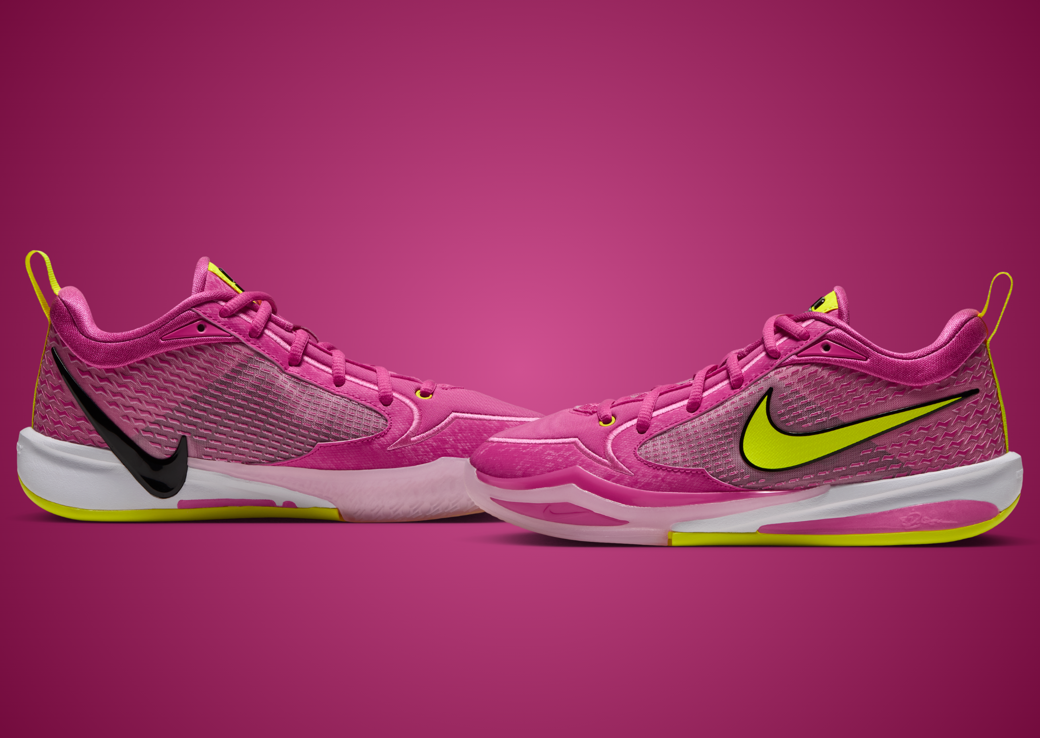 Nike Sabrina 4 Fuel - Pair