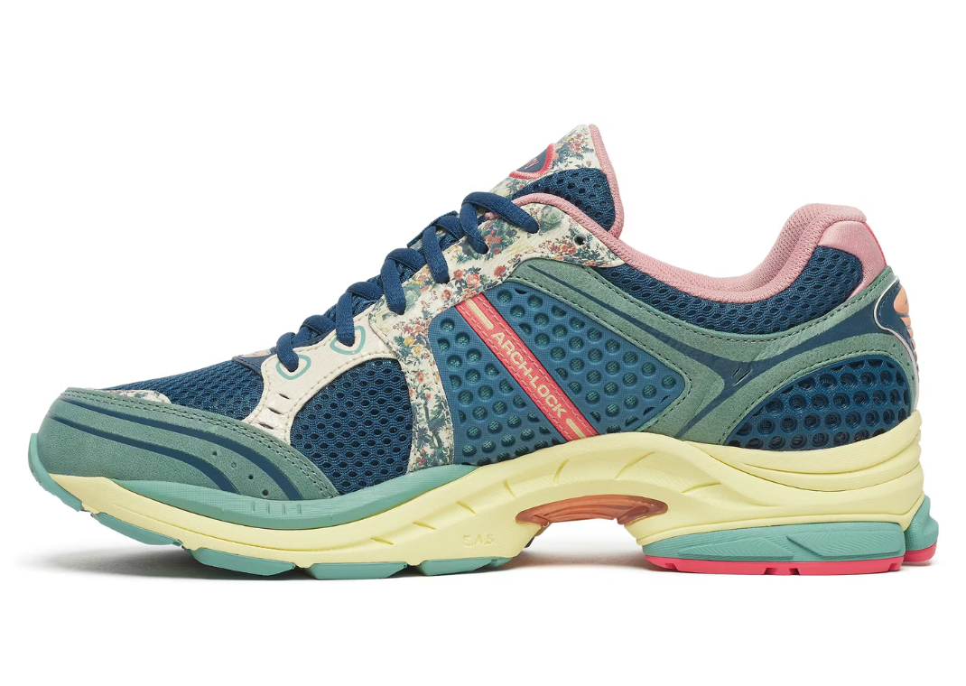 Saucony ProGrid Triumph 4 Kissaten - Medial
