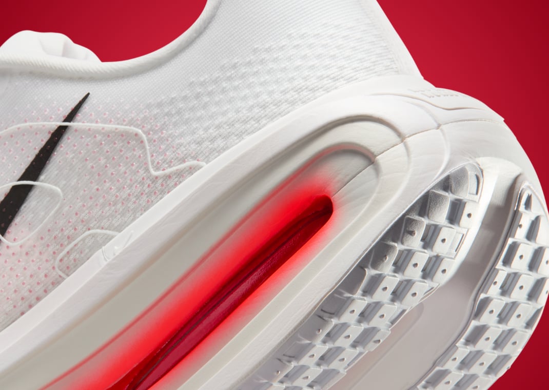 Nike Vomero Premium White Bright Crimson