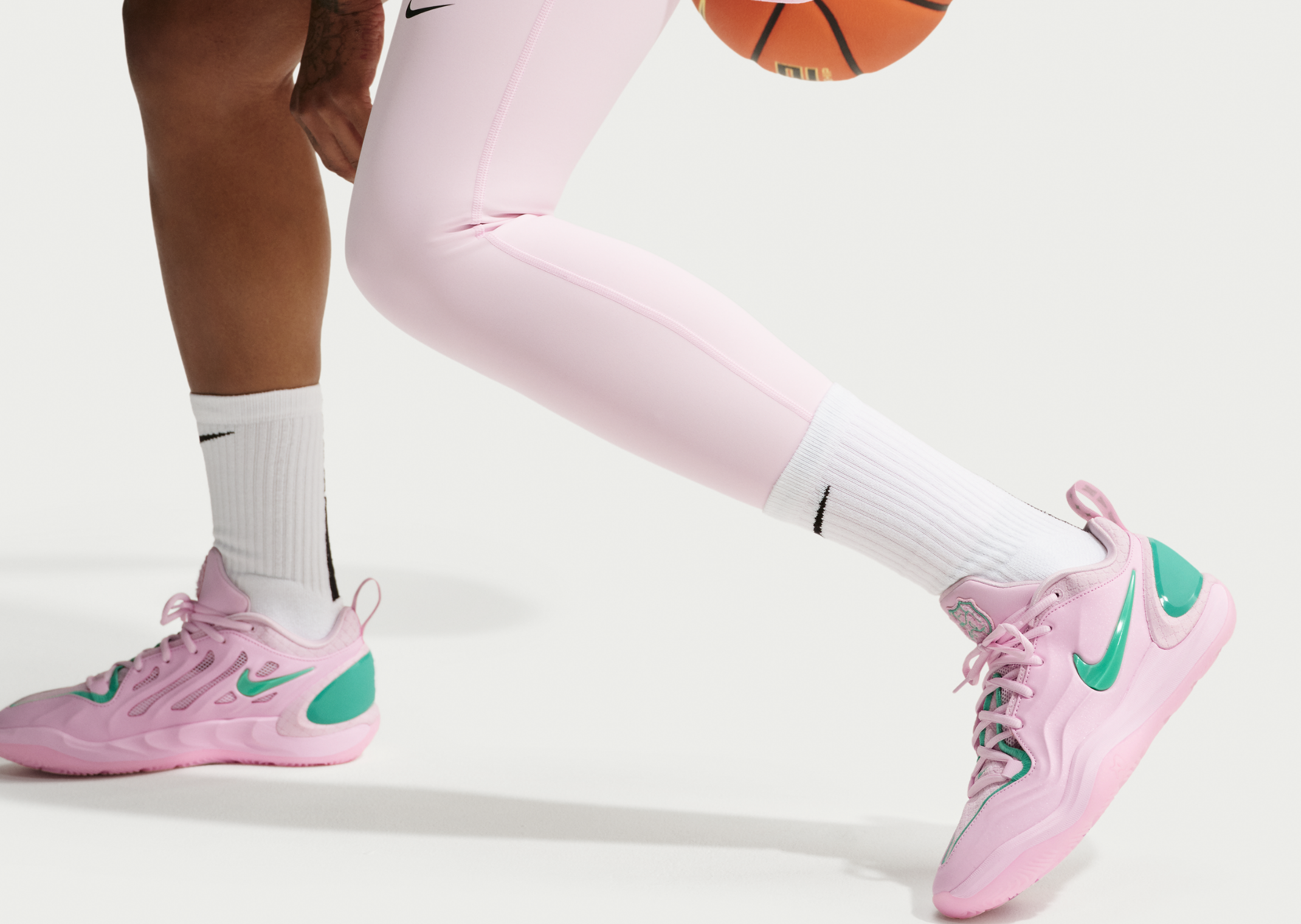 Nike A'Two Pinkies Up - On Foot
