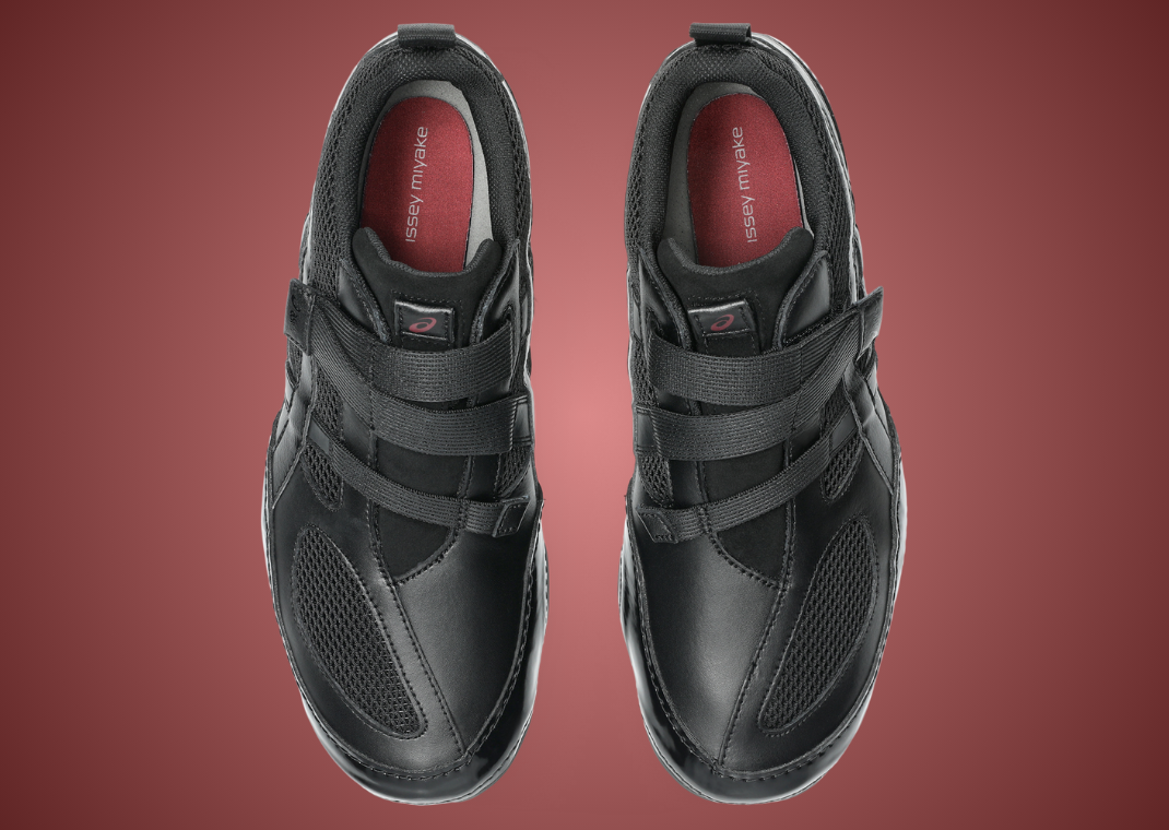 Issey Miyake x Asics Hyper Taping Black - Top