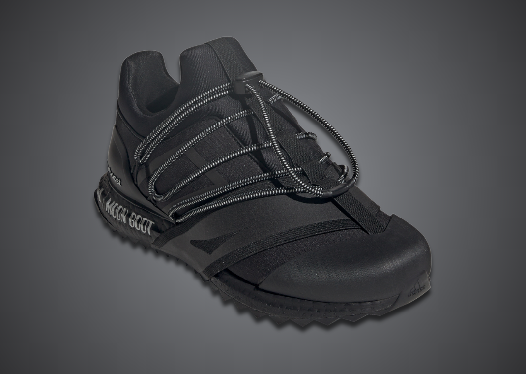 Moon Boot x adidas Ultra Boost 1.0 Black - Angle