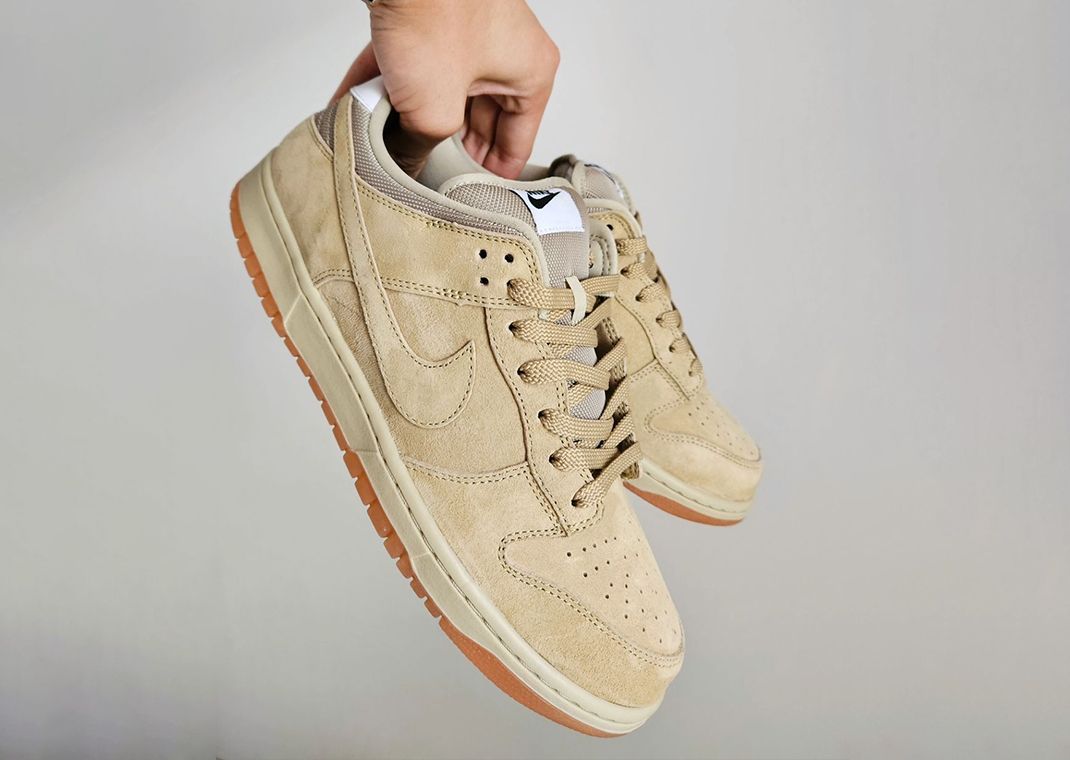 Nike SB Dunk Low Pro B Parachute Beige