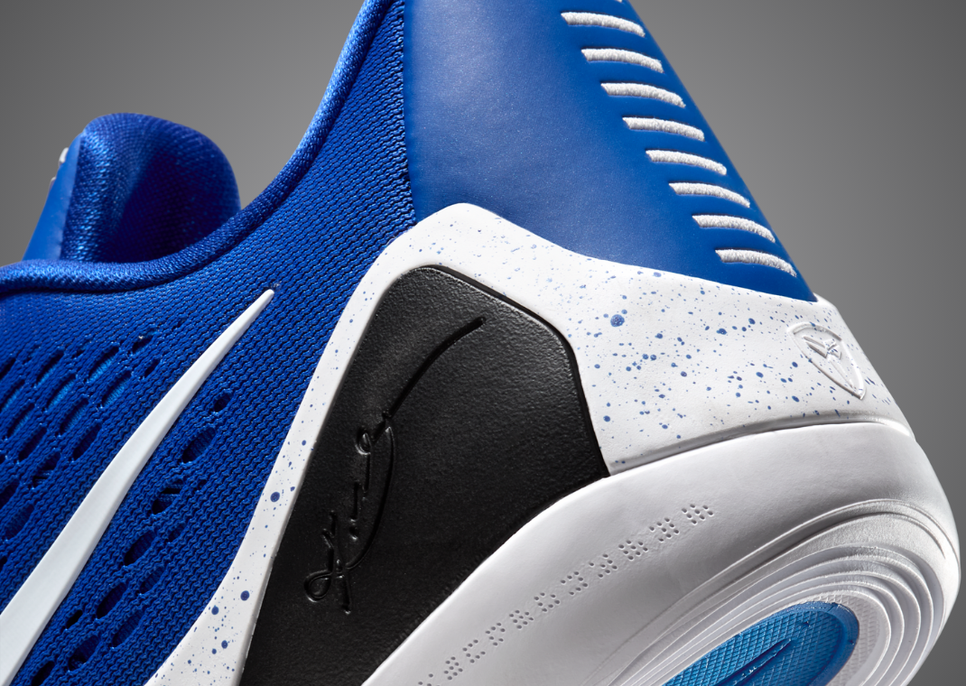 Nike Kobe 9 EM Low Protro Game Royal Heel Detail