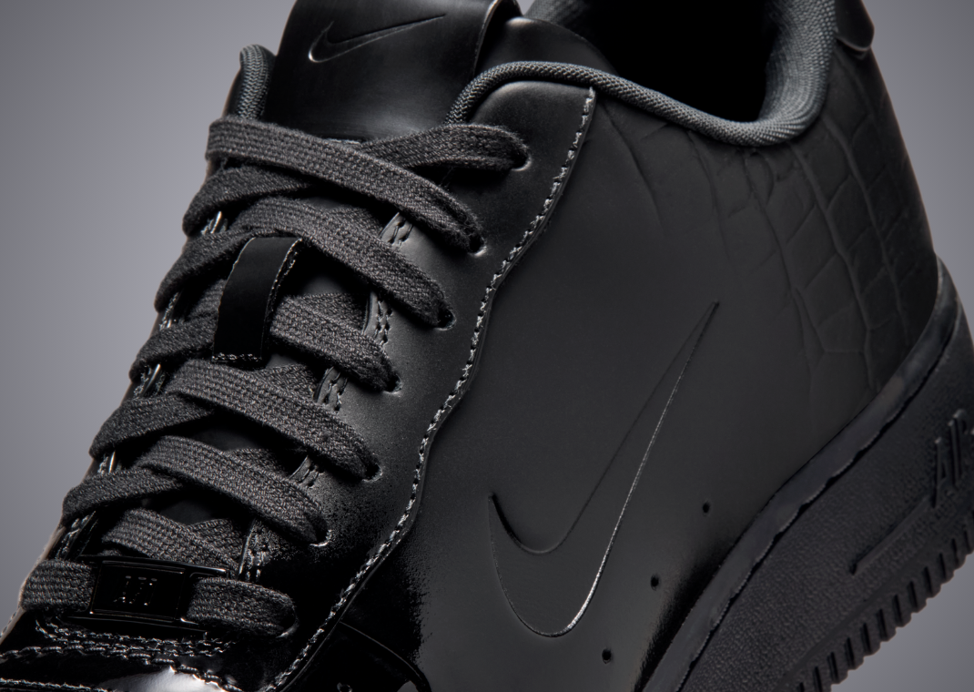 Nike Air Force 1 Low Made in Italy Black (W) Detail