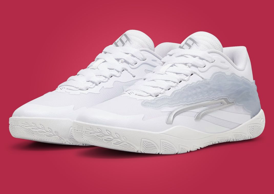 Puma Stewie 3 White Chrome (W) Angle