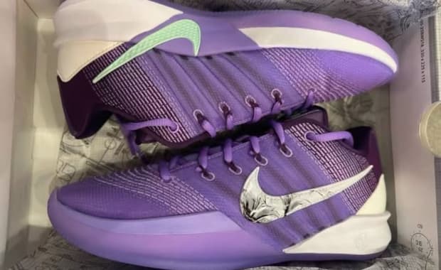 Nike Sabrina 3 Night Purple