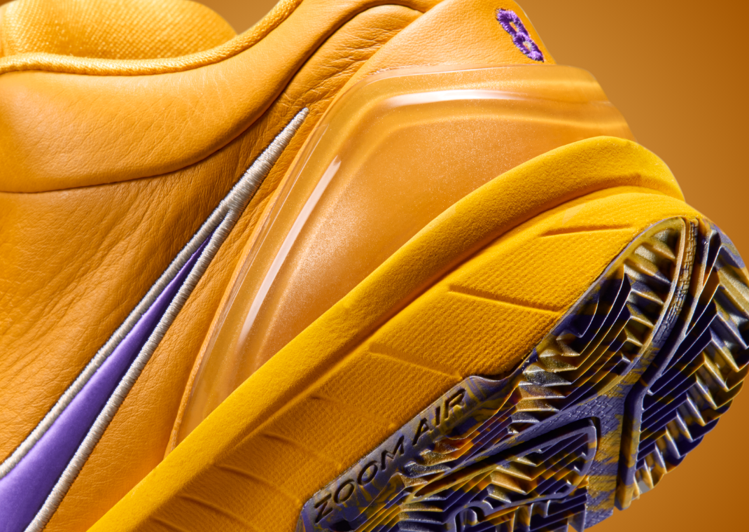 Nike Kobe 4 Protro Lakers GS - Heel Detail