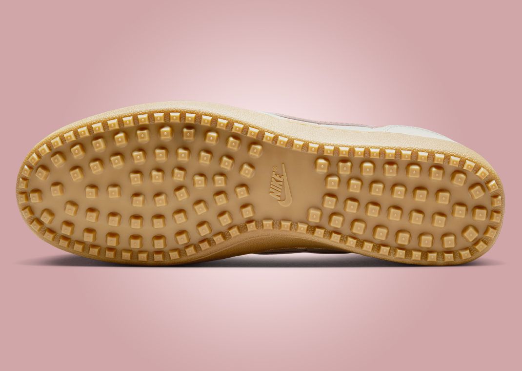 Nike Field General 82 Sail Rust Pink Outsole