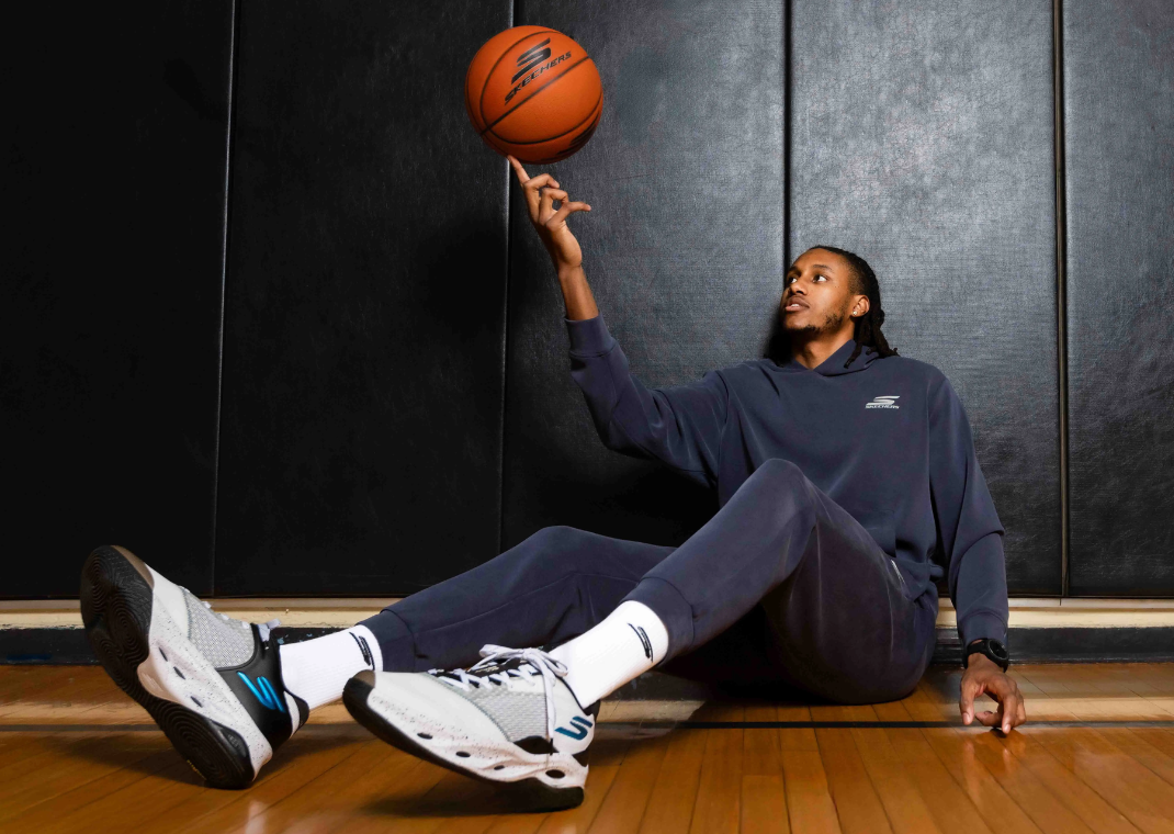 Jabari Walker Signs With Skechers