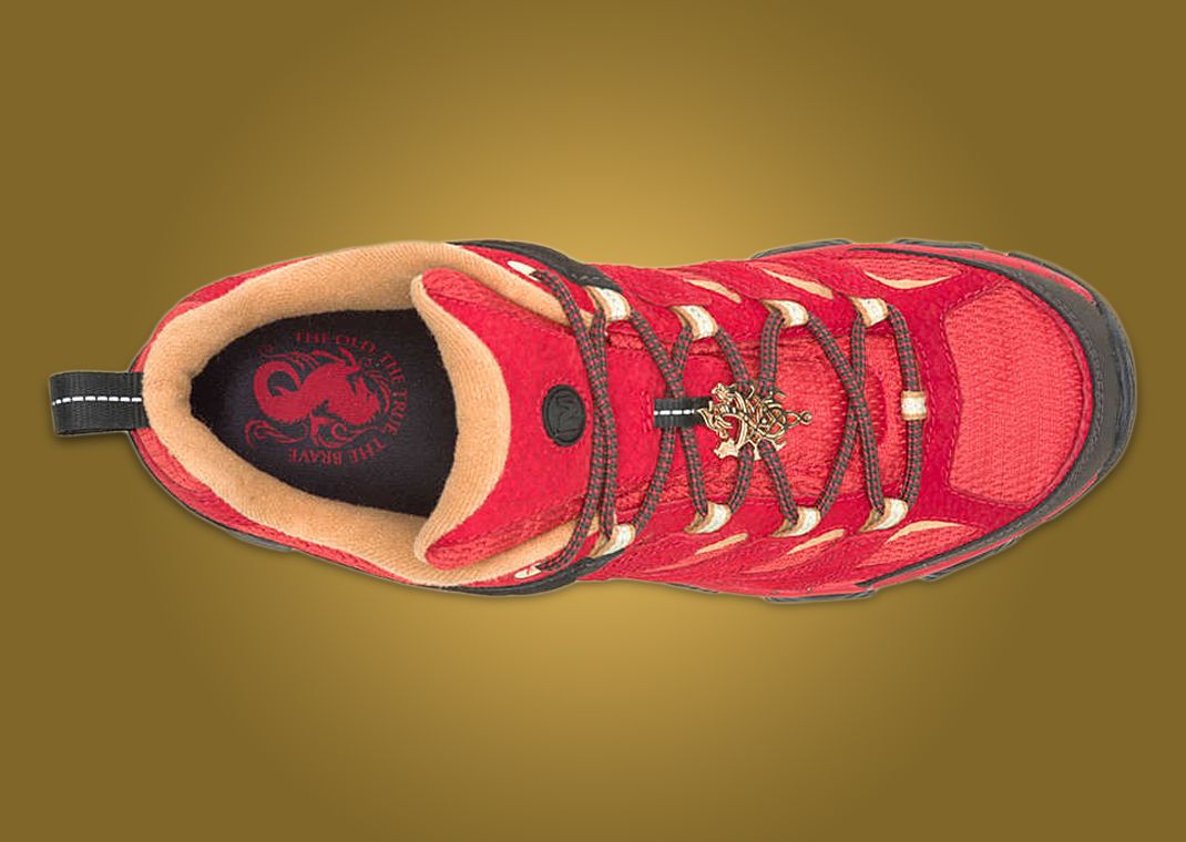 House of the Dragon x Merrell Moab 3 House Velaryon Top