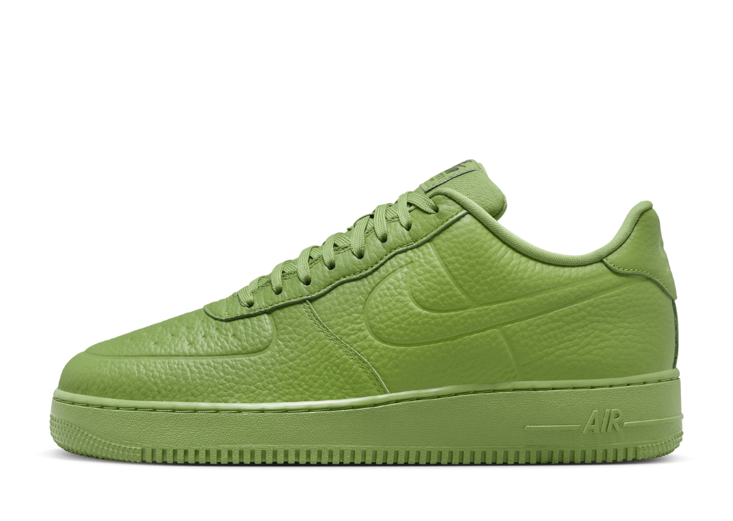 Nike Air Force 1 '07 Pro-Tech Chlorophyll