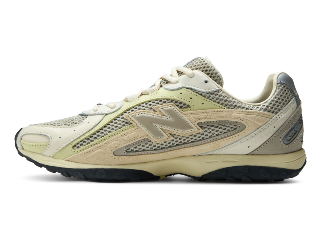 AURALEE x New Balance 204L Cream - Medial