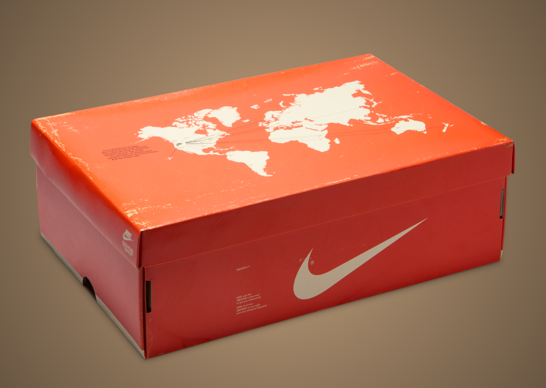 Stranger Things x Nike Dunk Low Phantom Packaging