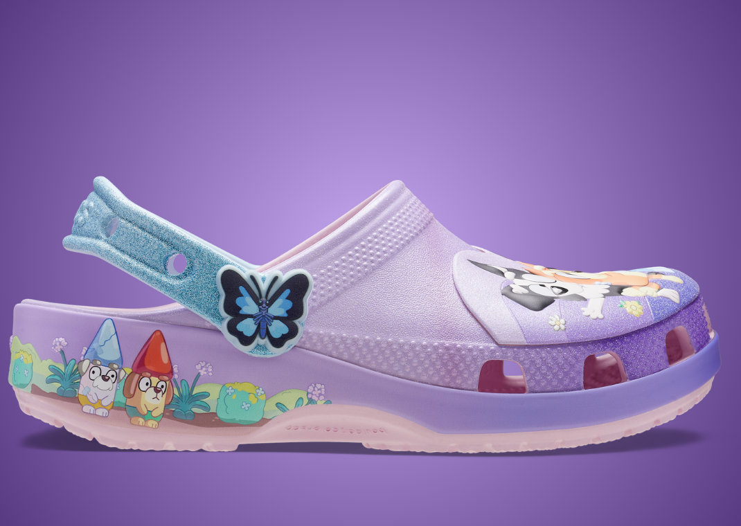 Bluey x Crocs Classic Clog Friends Pink - Lateral