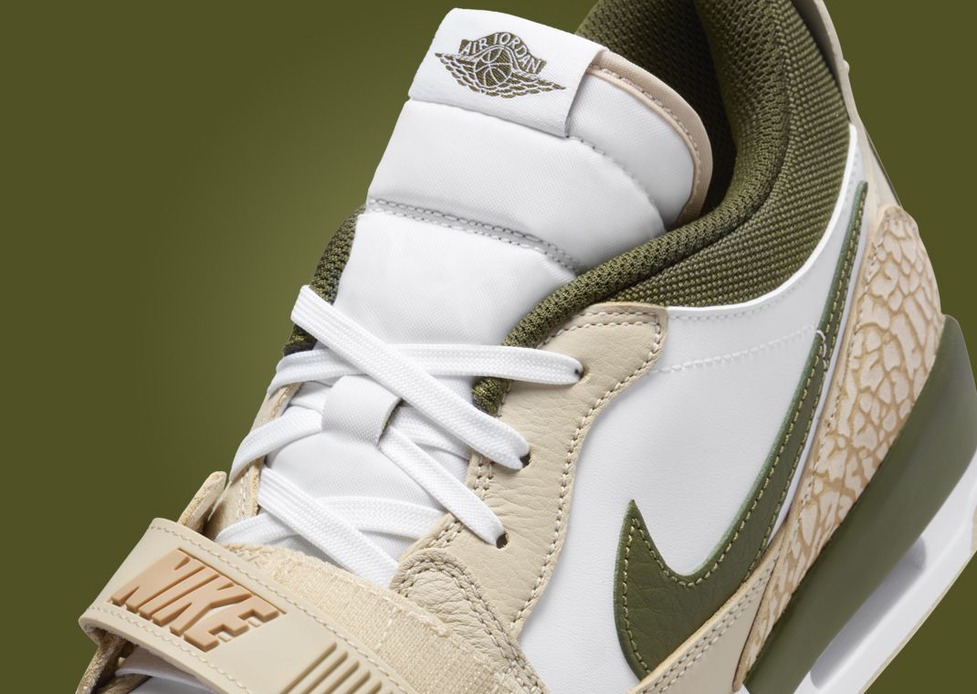 PSG x Jordan Legacy 312 Low Tongue Detail