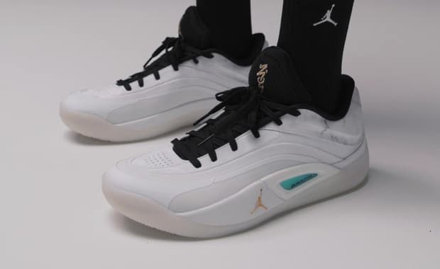 Jordan Zion 4 White Metallic Gold