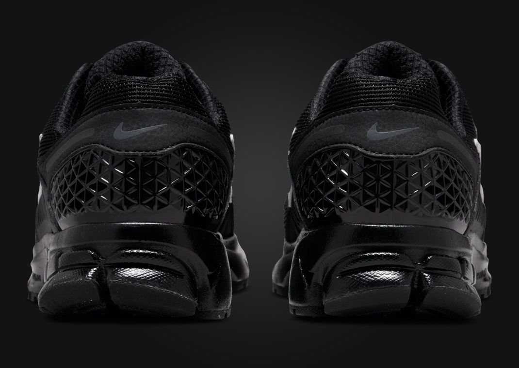 Nike Zoom Vomero 5 Black White Back