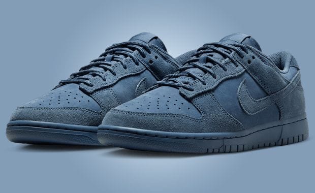 The Nike Dunk Low Smurf Steals a Move From a '90s Grail