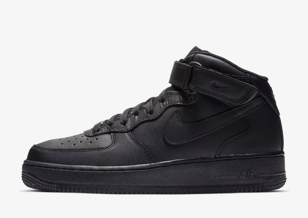Nike Air Force 1 Mid '07 Triple Black