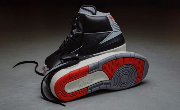 Air Jordan 2 Retro Black Cement (DR8884-001)