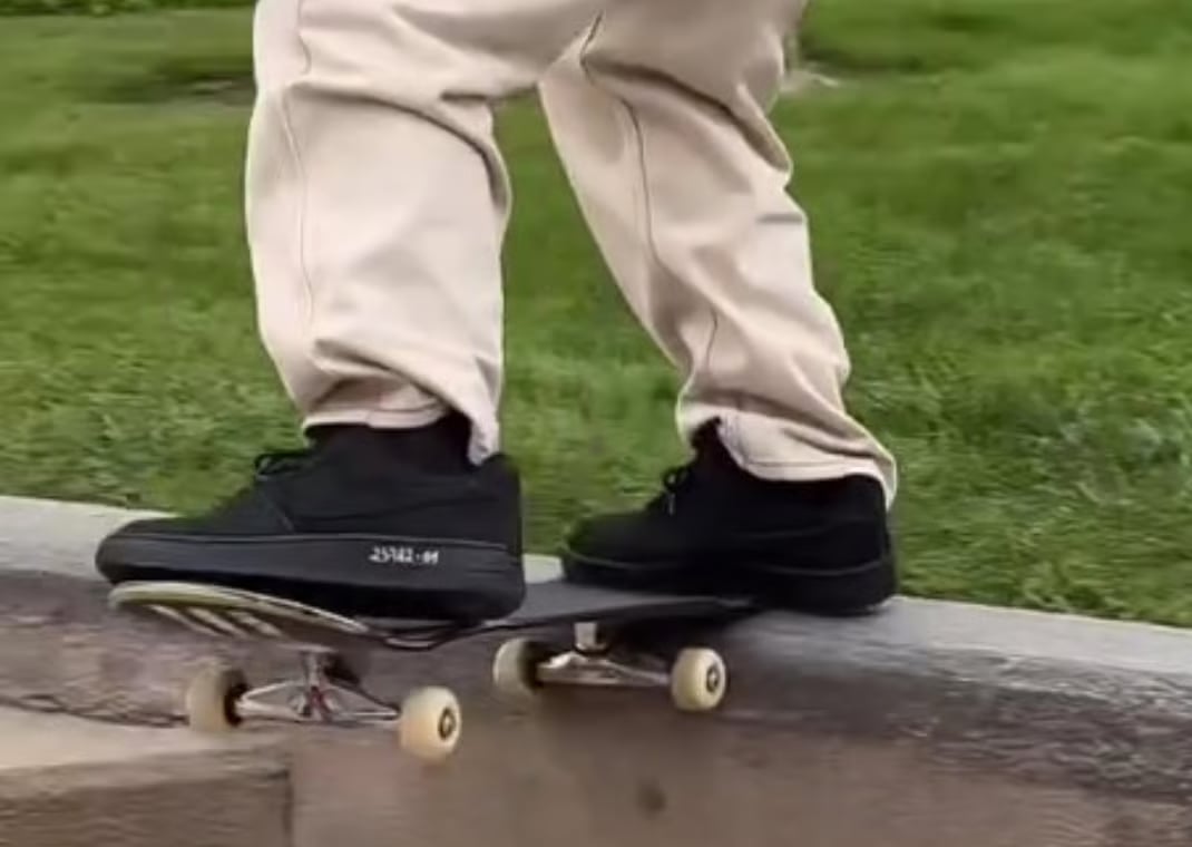 Eric Koston wearing the Nike SB Air Force 1 Low weartest sample