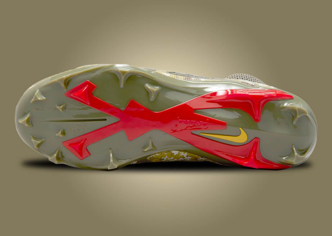 スパイク Nike Alpha Menace Elite 3 \"Travis Kelce\" Nike Alpha Menace 4 Elite Cleat Travis Kelce HF4316-001 Mens