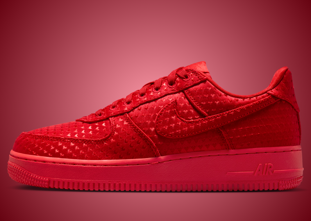 Nike Air Force 1 Low Valentine's Day University Red Lateral