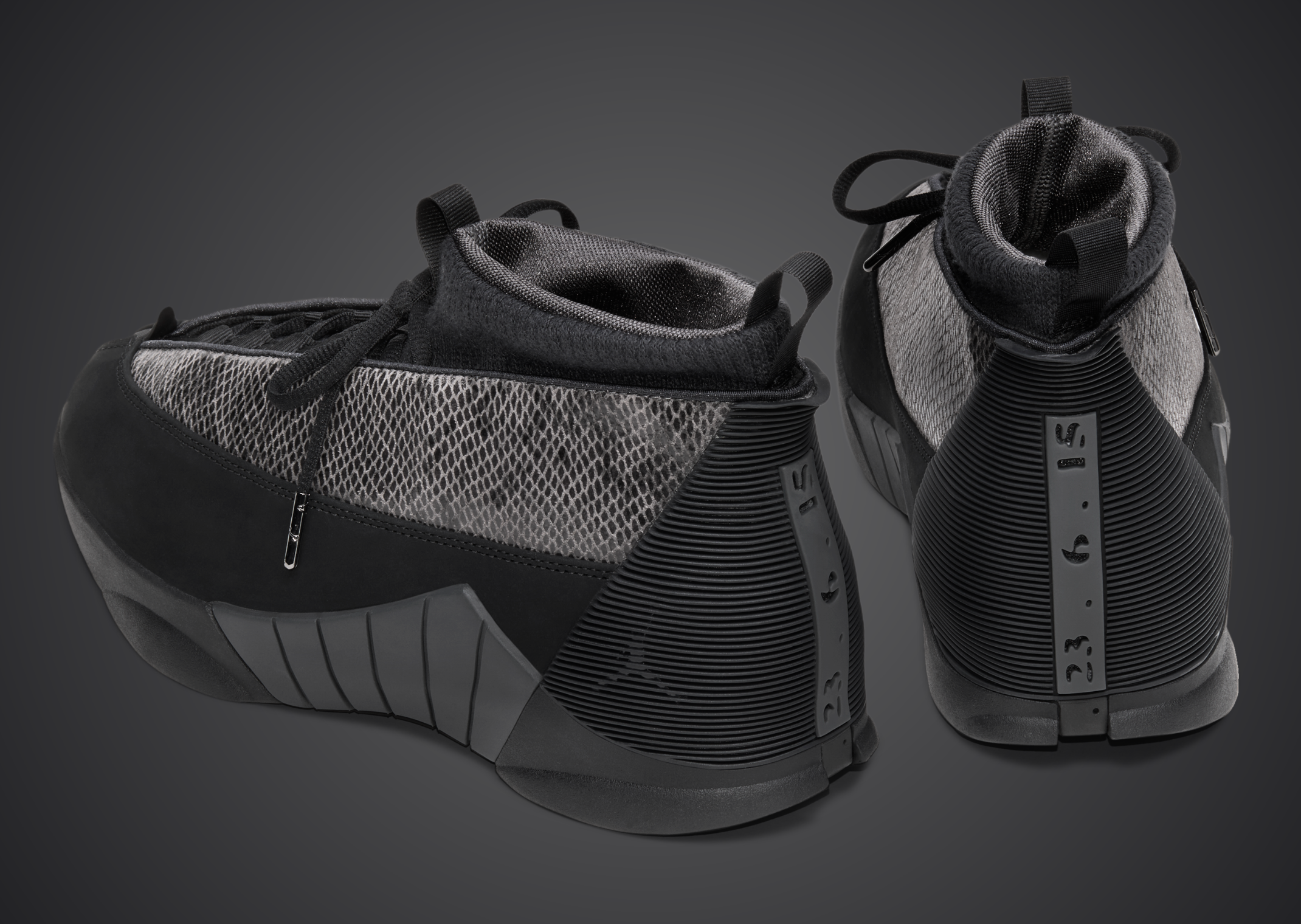 Air Jrodan 15 Retro Black Pack - Heel Angle