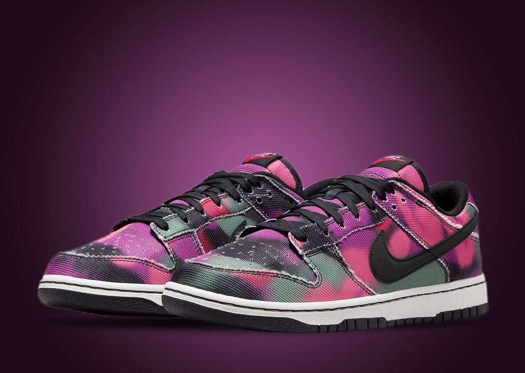 Nike Dunk Low "Graffiti"