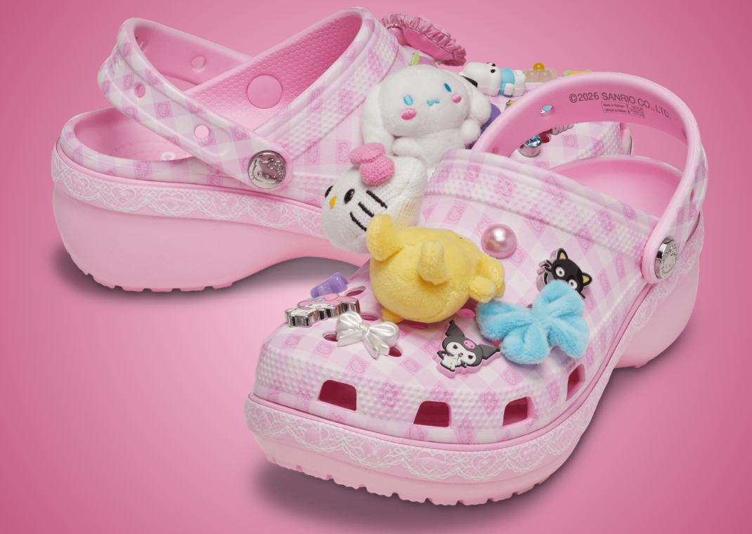 Hello Kitty x Crocs Platform Clog Pastel - Angle
