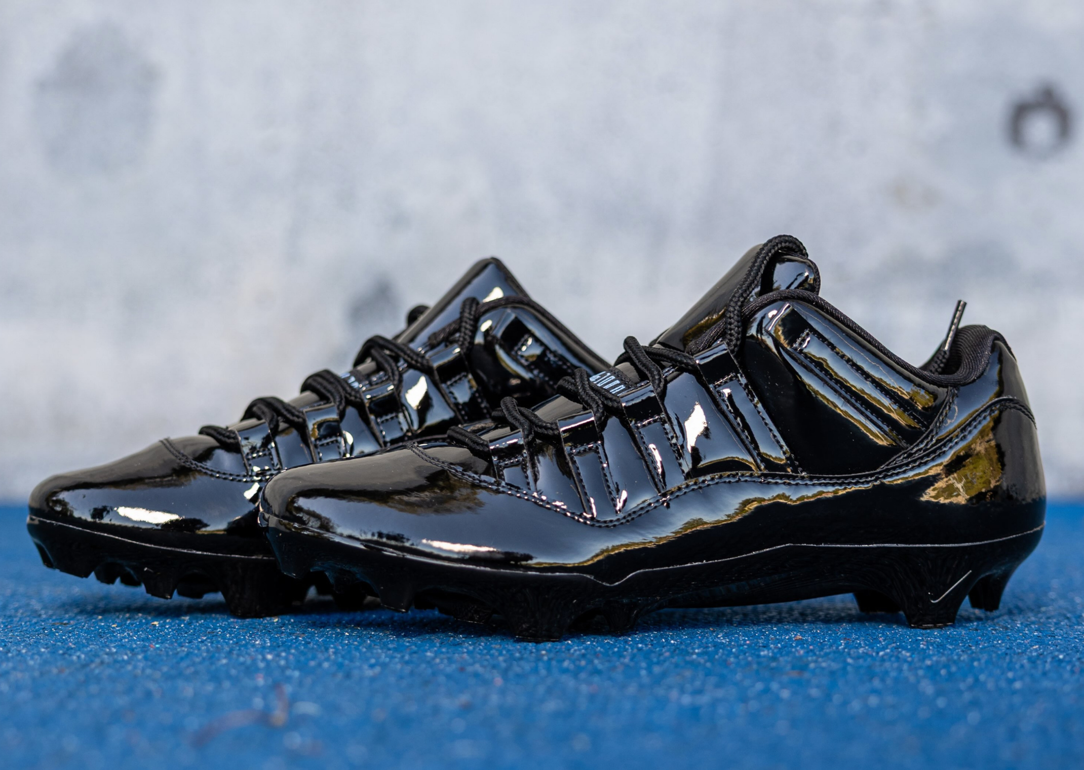 Air Jordan 11 Retro Gamma UCLA PE Pack
