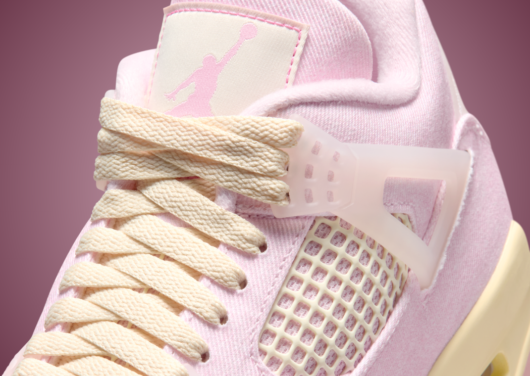 Air Jordan 4 Retro Iced Carmine (W) - Detail