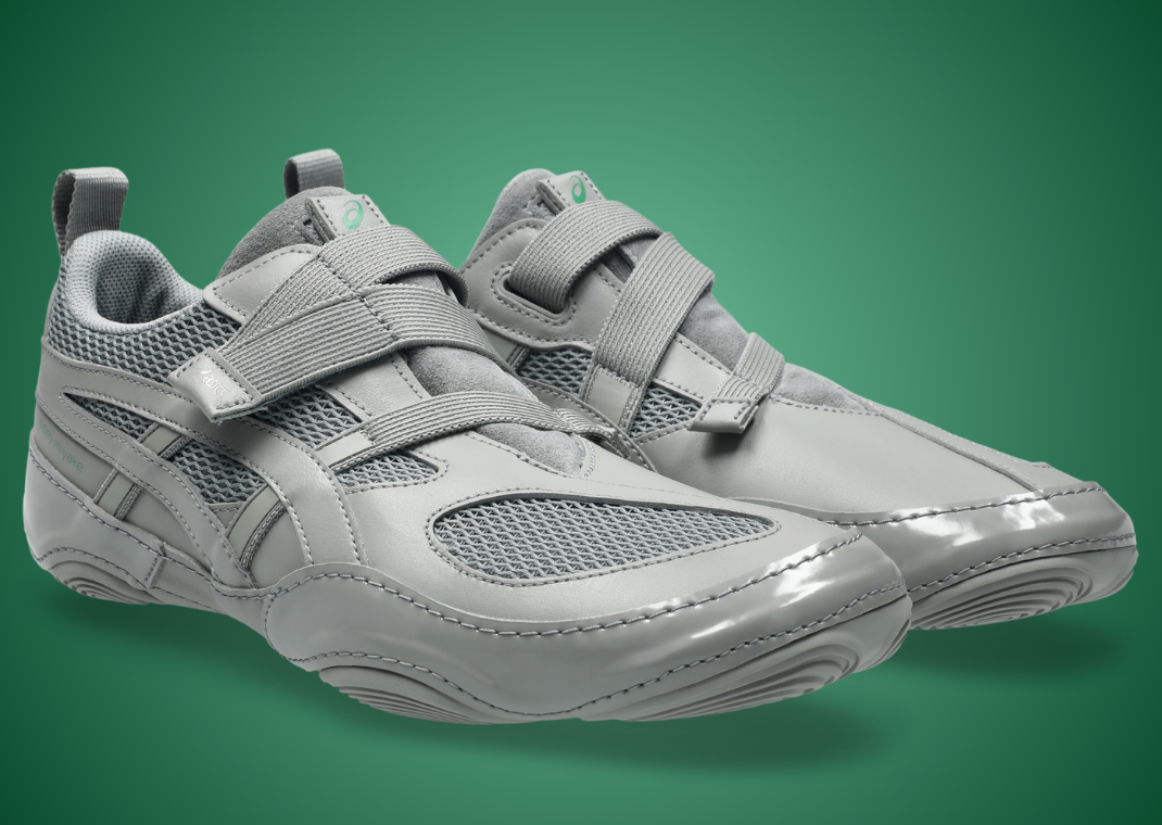 Issey Miyake x Asics Hyper Taping Grey - Angle