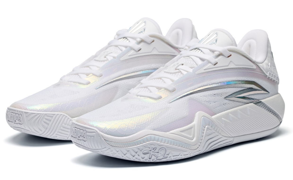 ANTA and Kyrie Irving Celebrate Halloween with a White Phantom Kai 3