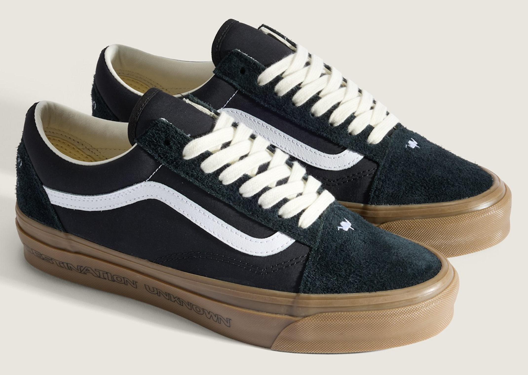 Liberaiders x Vans Old Skool Black - Angle