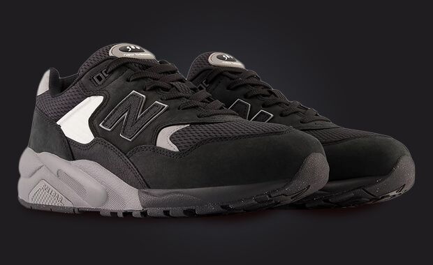 New balance 580 black deals