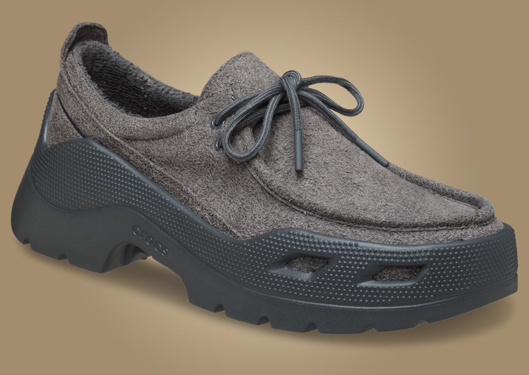 Crocs Gallery Black Sand - Angle