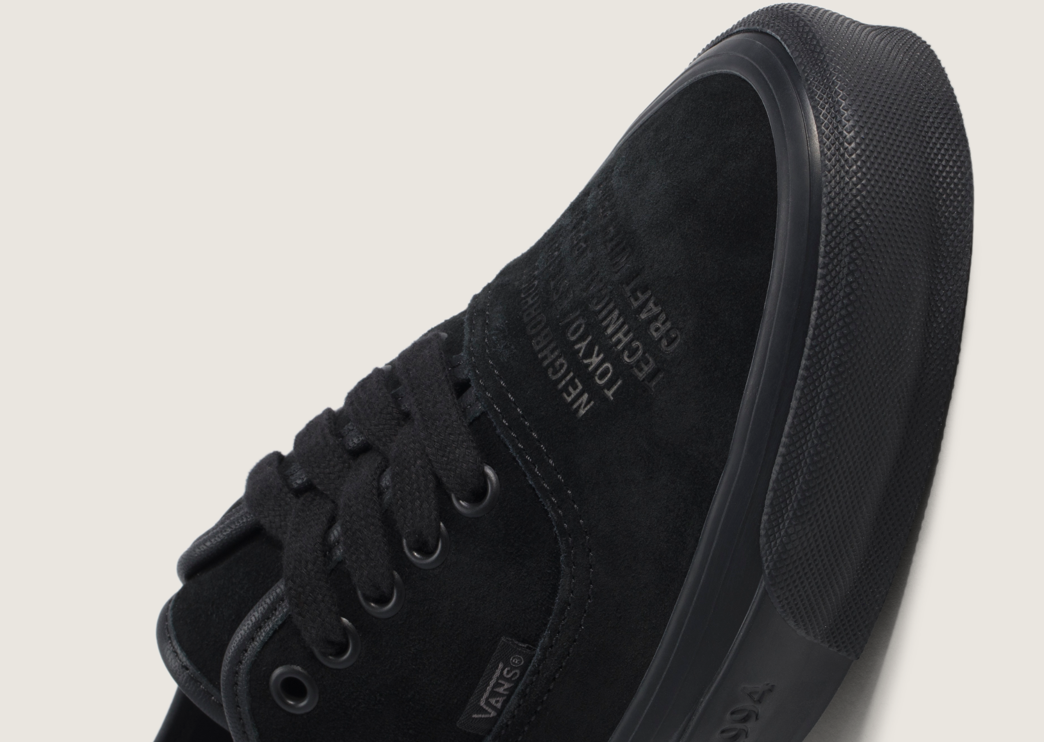 NEIGHBORHOOD x Vans Authentic 44 Black - Detail