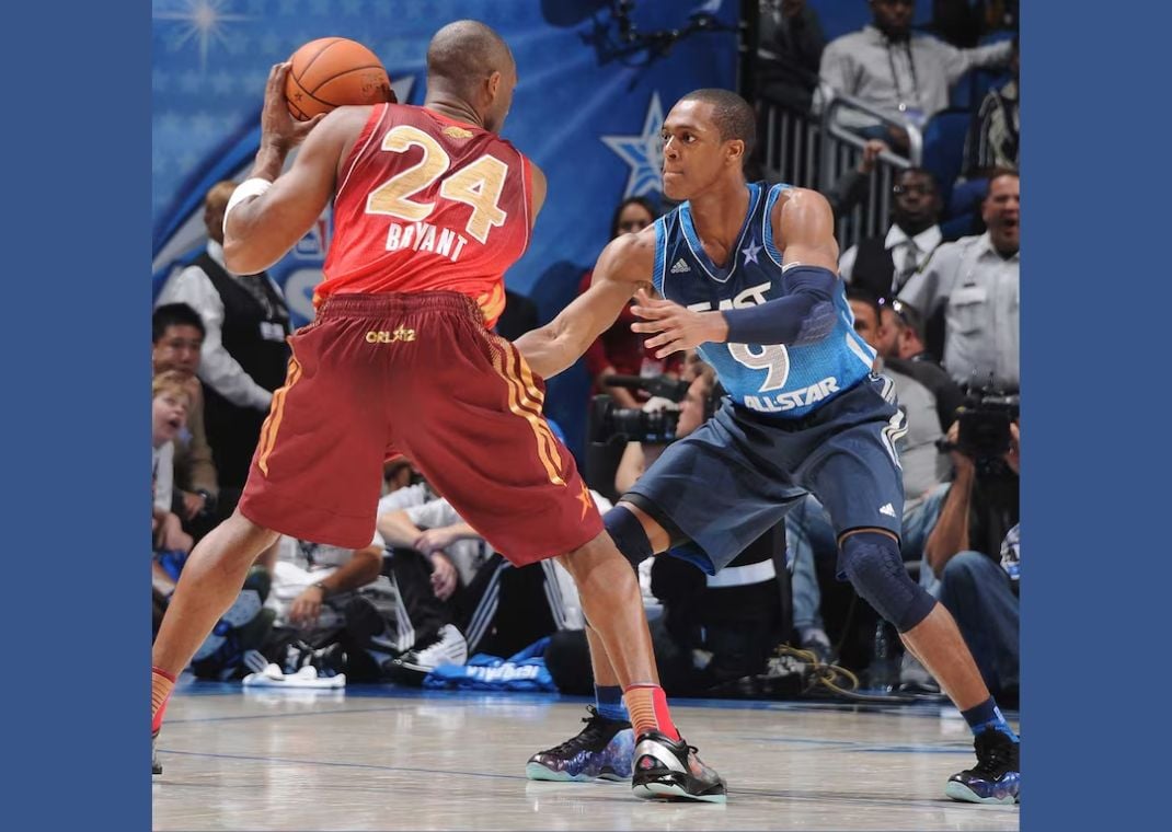 Rajon Rondo and Kobe Bryant in the 2012 All Star Game