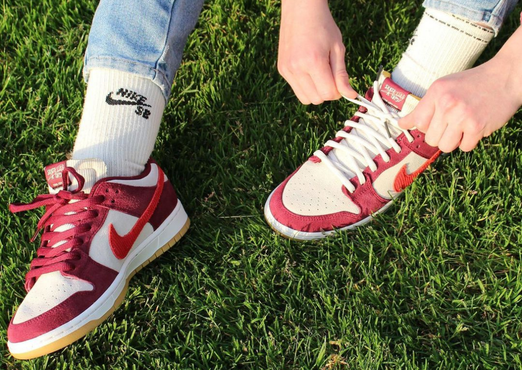 Skate Like A Girl x Nike SB Dunk Low