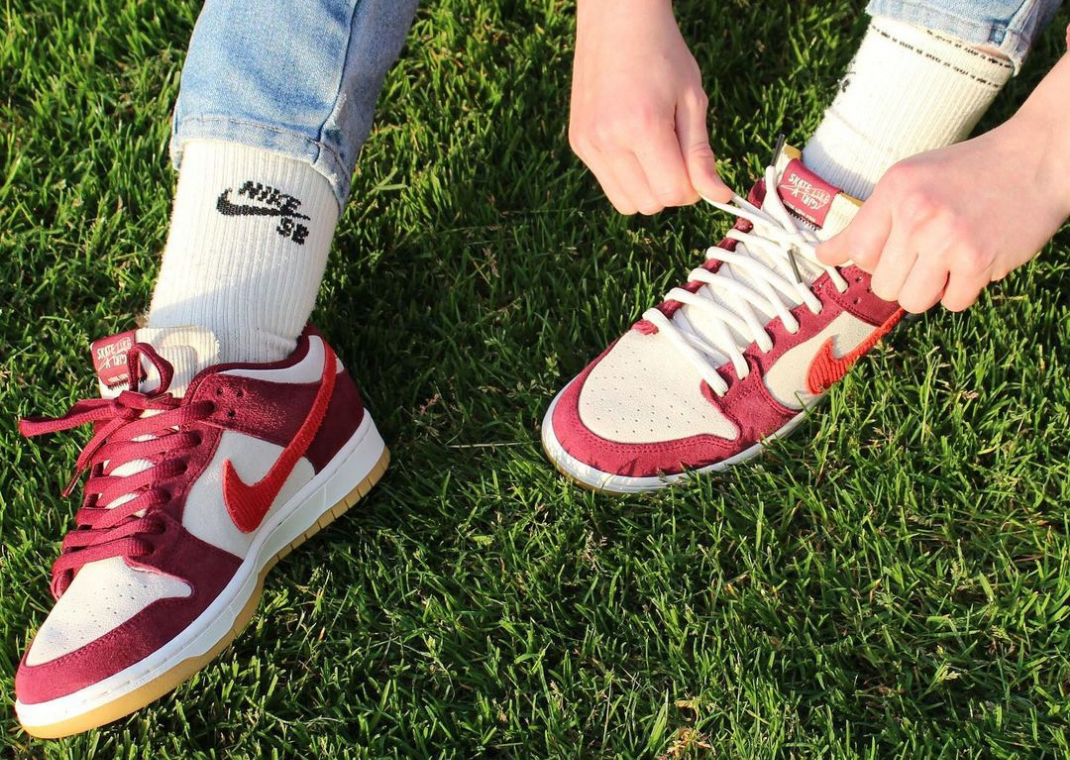 Skate Like A Girl x Nike SB Dunk Low