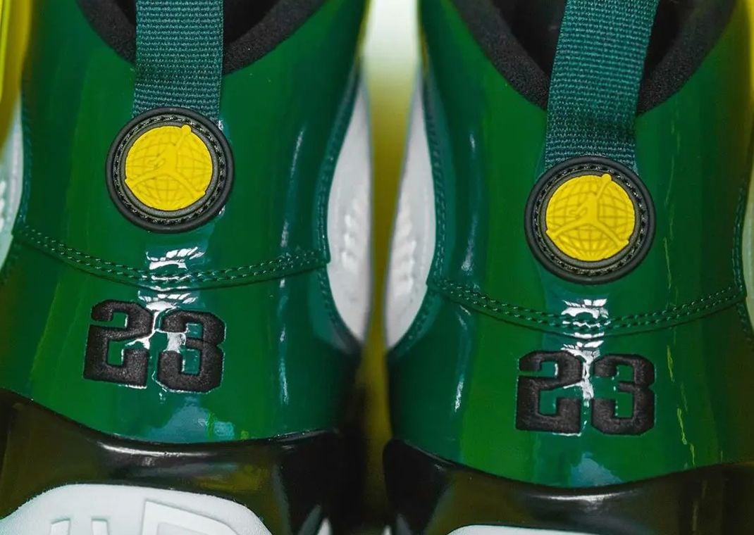 Air Jordan 9 Oregon Ducks PE