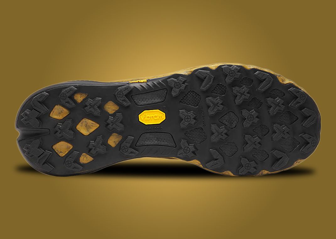 House of the Dragon x Merrell Agility Peak 5 House Targaryen Outsole