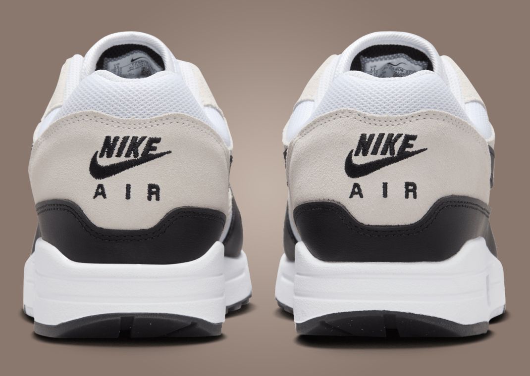 Nike Air Max 1 White Black Lateral Back