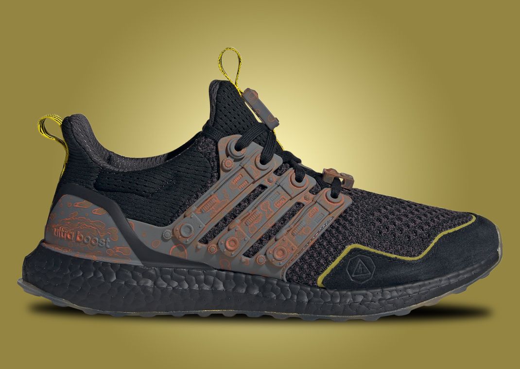 Fortnite x adidas Ultraboost 1.0 Battle Bus Core Black Lateral